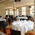 J5 Helvetie & La Brasserie Hotel