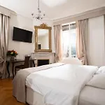 J5 Helvetie & La Brasserie Ξενοδοχείο Μοντρέ