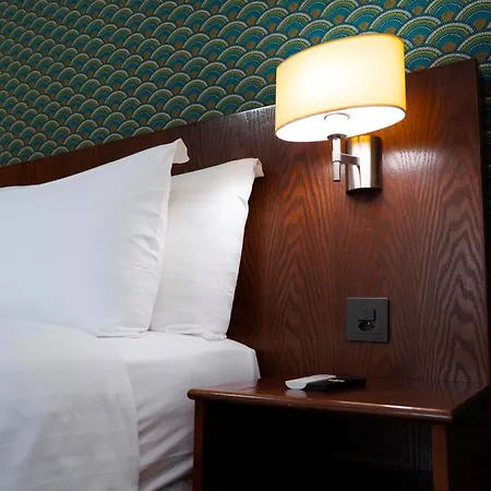 Hotel J5 Helvetie & La Brasserie 3*