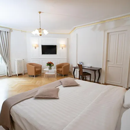 Hotel J5 Helvetie&la Brasserie 3*