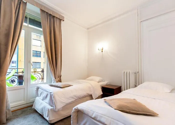 Szálloda J5 Helvetie & La Brasserie Montreux