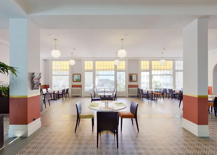 J5 Helvetie & La Brasserie 3*