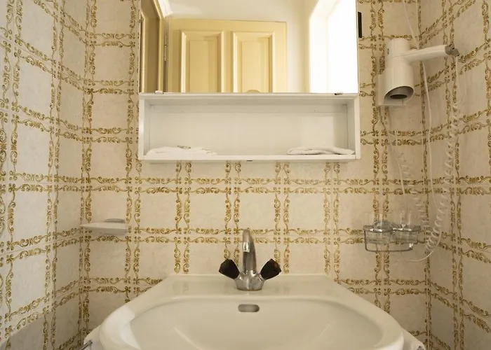 J5 Helvetie & La Brasserie 3*