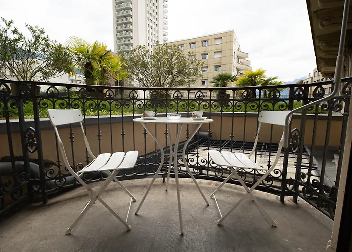 Szálloda J5 Helvetie & La Brasserie Montreux