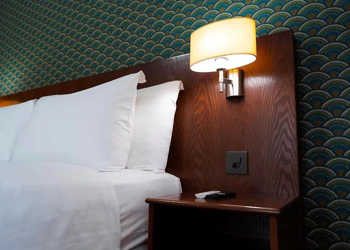 Hotel J5 Helvetie & La Brasserie 3*