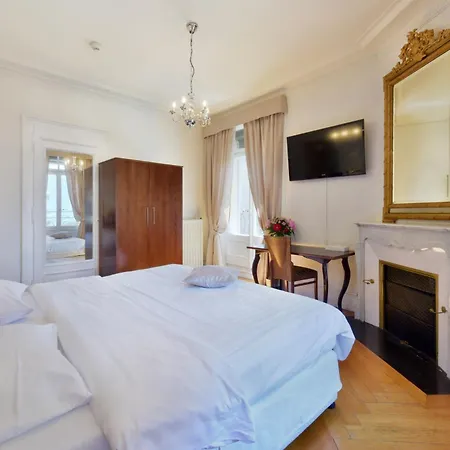 J5 Helvetie & La Brasserie Ξενοδοχείο 3*