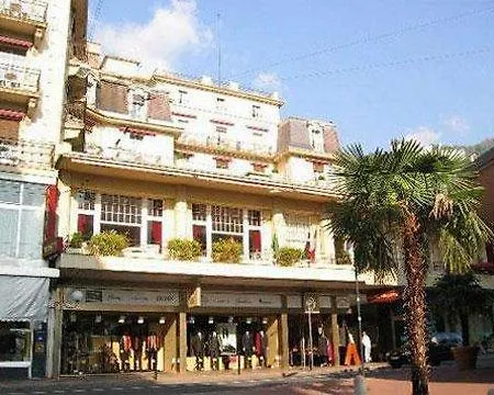 J5 Helvetie & La Brasserie 3*