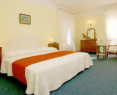 J5 Helvetie & La Brasserie Ξενοδοχείο 3*