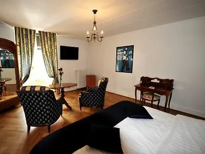 Ξενοδοχείο J5 Helvetie & La Brasserie 3*