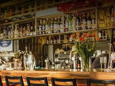 J5 Helvetie & La Brasserie Μοντρέ